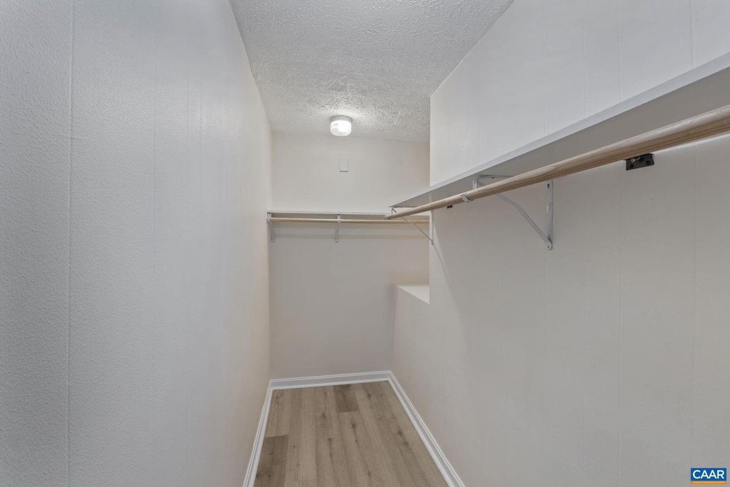 15 Smokewood Dr photo 17