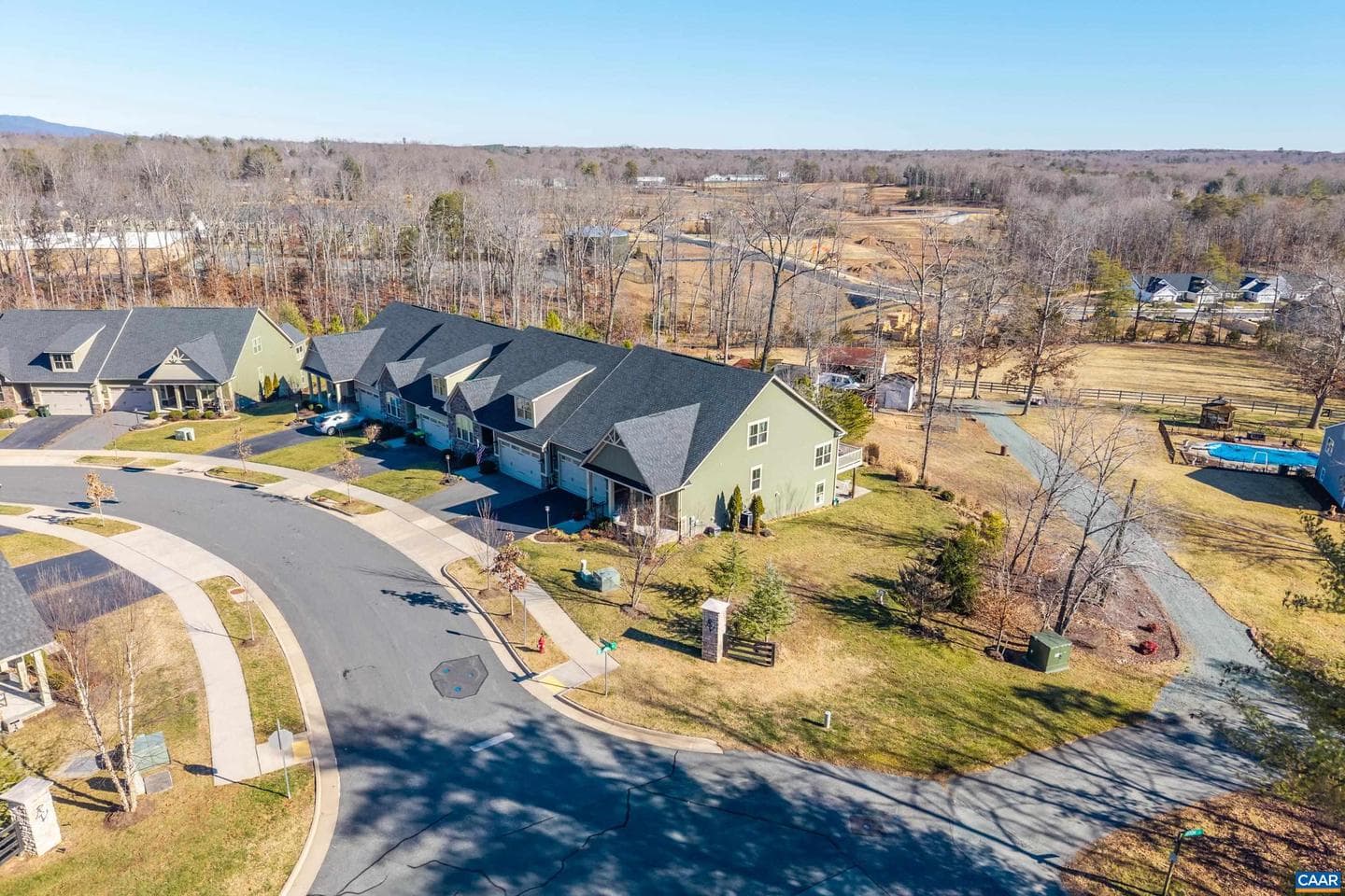 393 Winding Rd photo 20