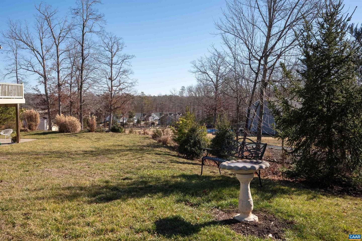 393 Winding Rd photo 40