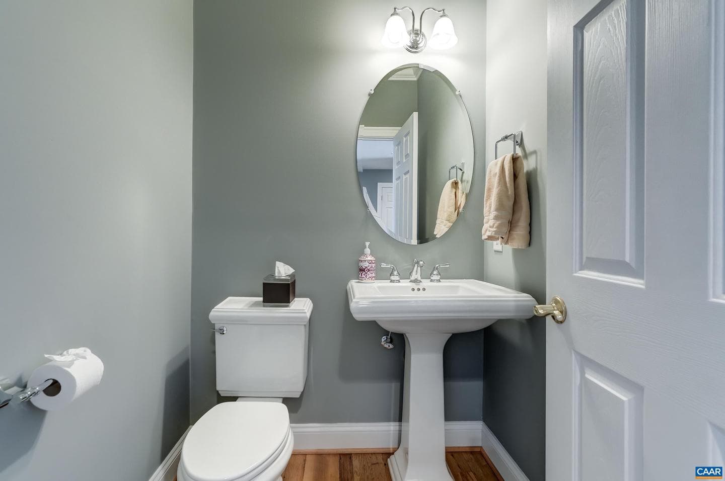 1126 Cambridge Hill Ln photo 37