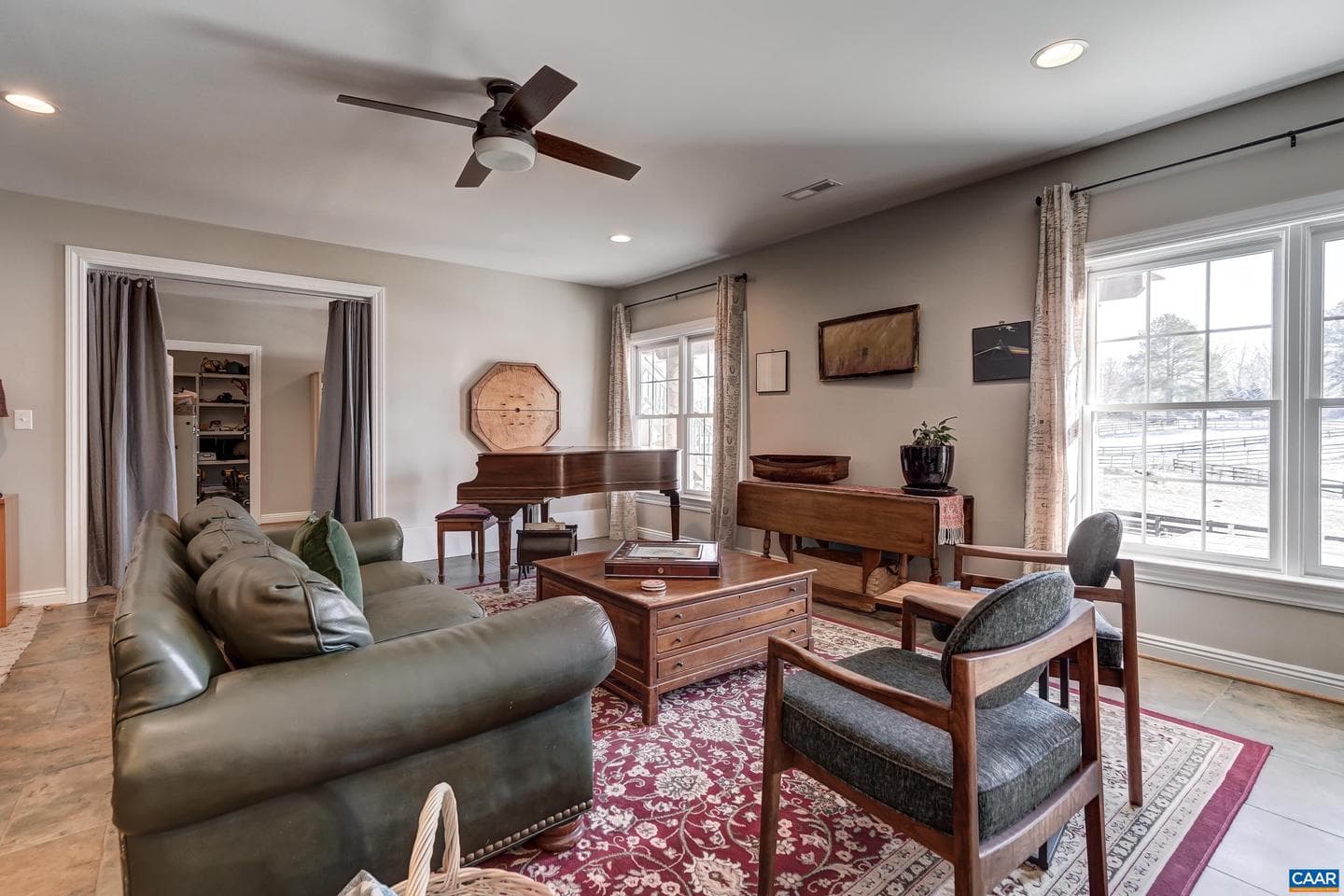 1126 Cambridge Hill Ln photo 57
