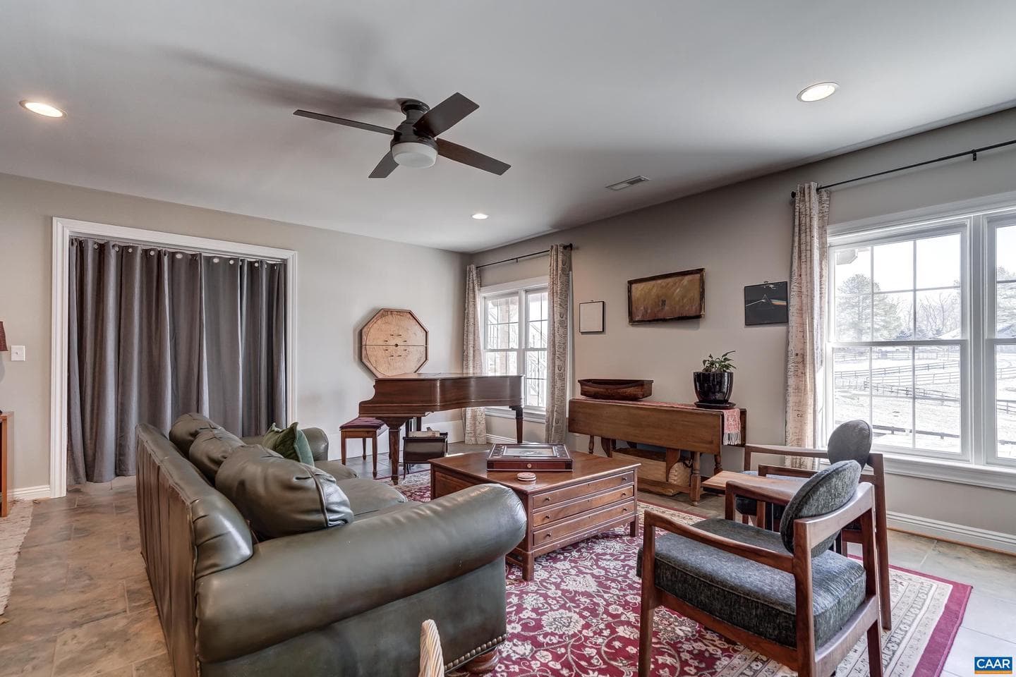 1126 Cambridge Hill Ln photo 59