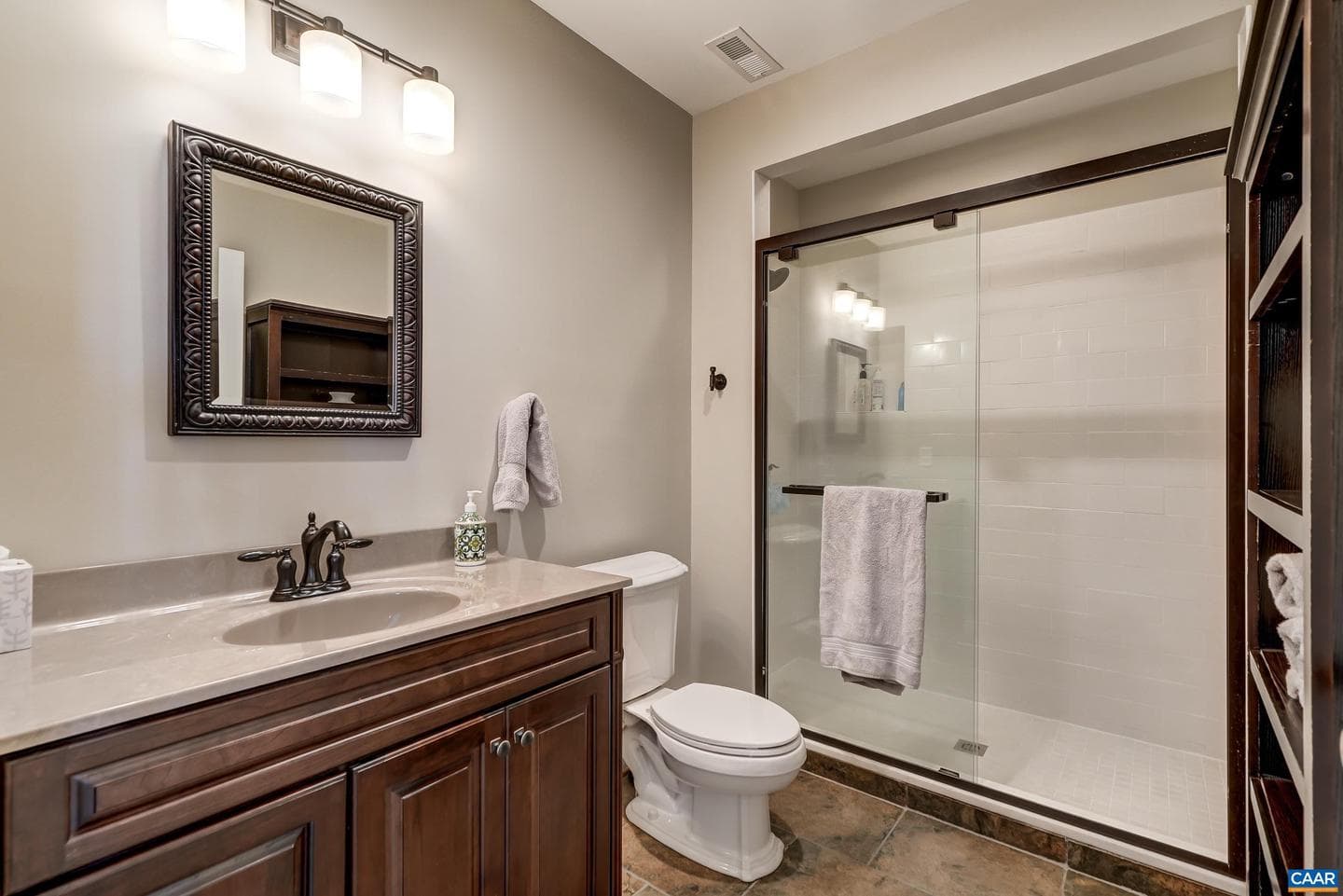 1126 Cambridge Hill Ln photo 60