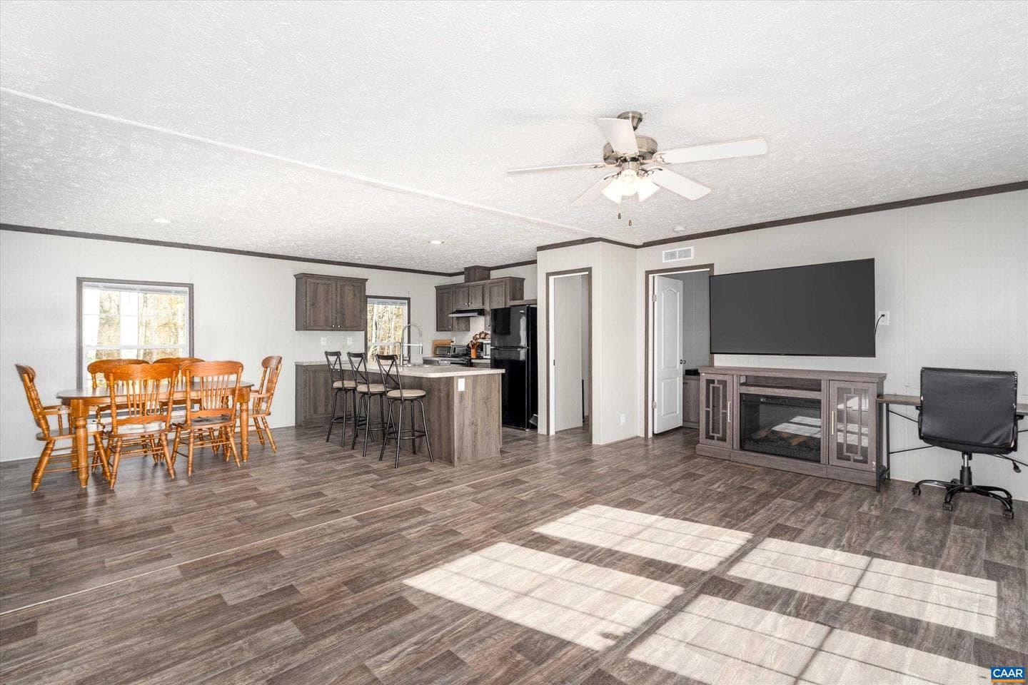 4433 Spotswood Trl photo 5