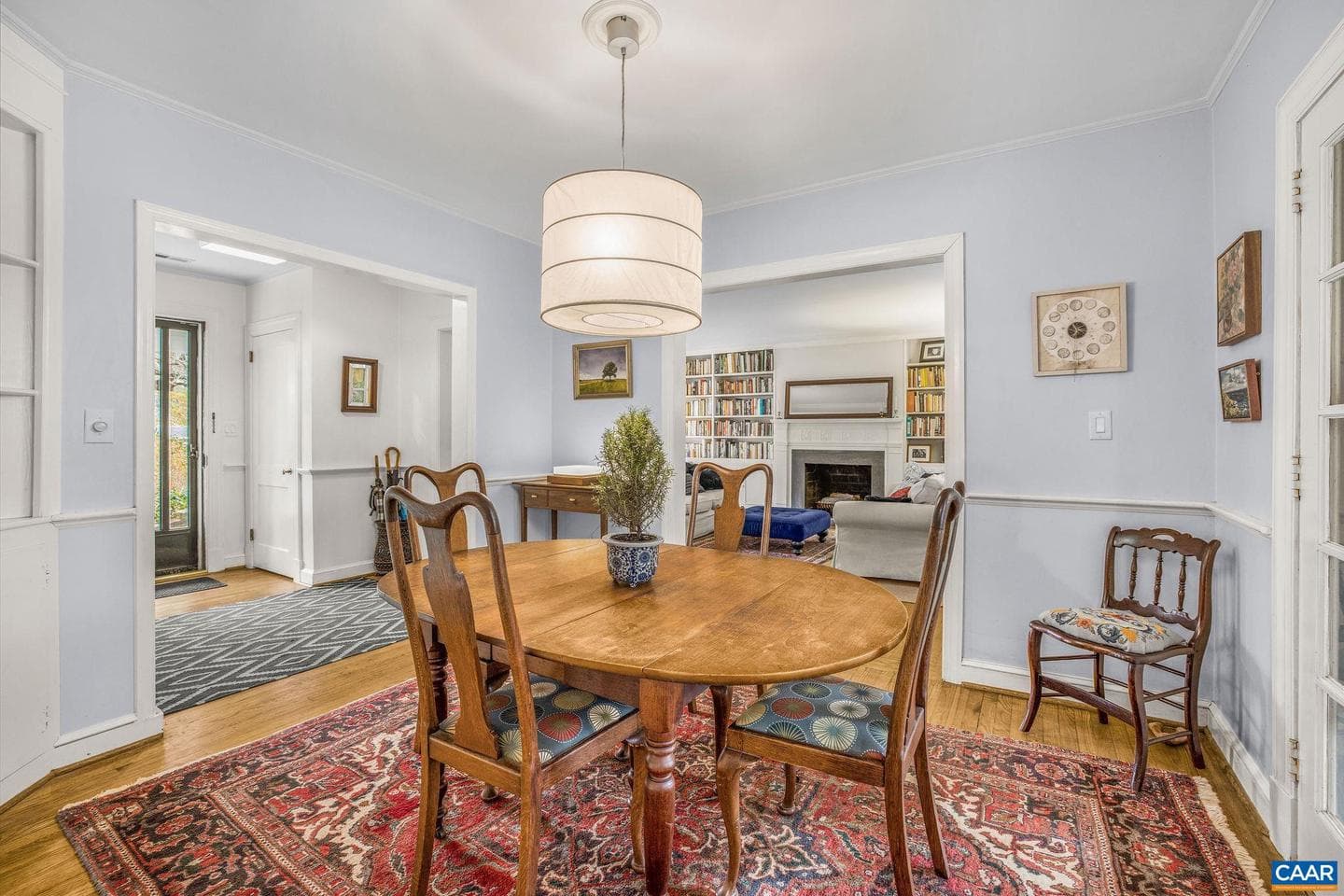 810 Tunlaw Pl photo 9