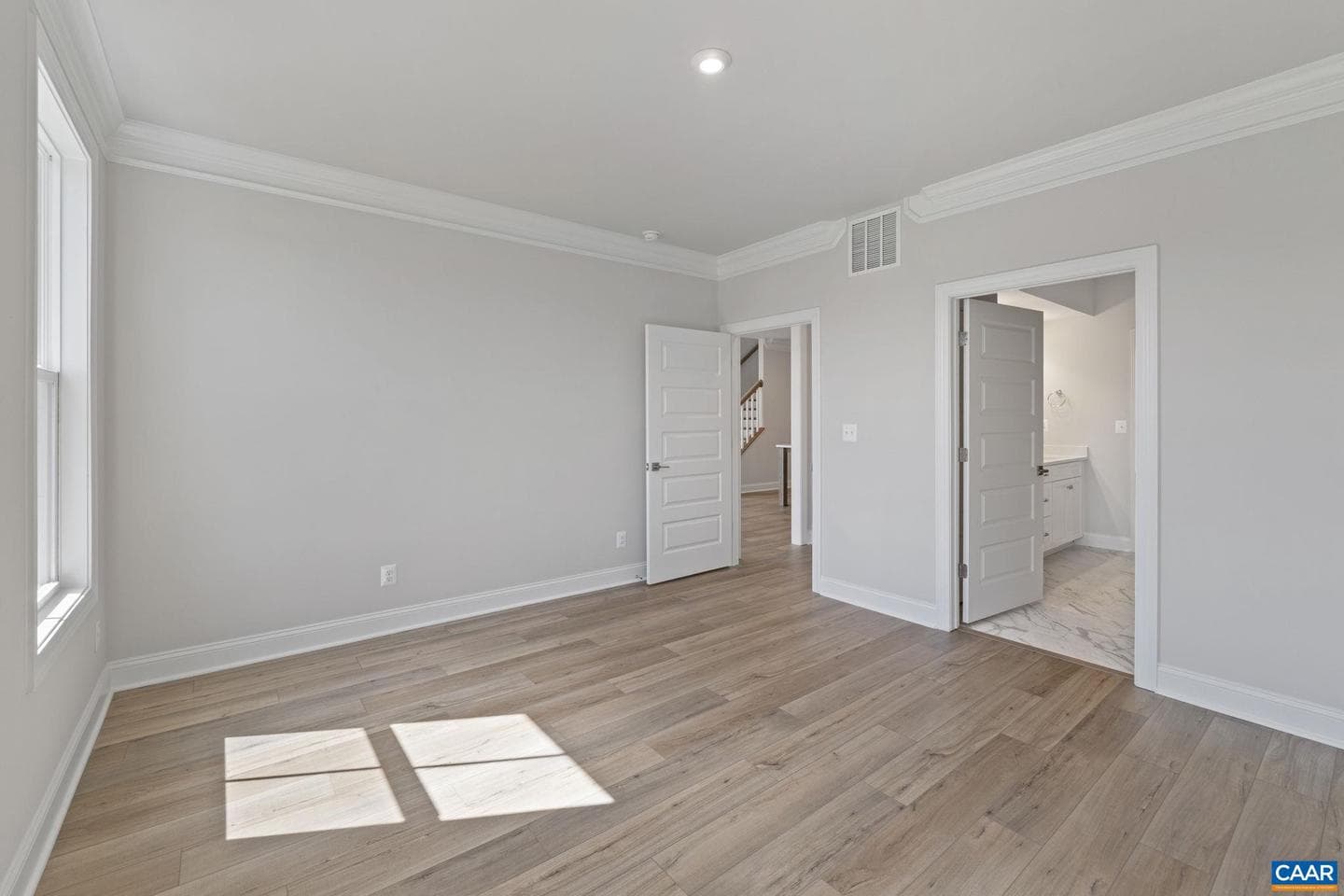 385 Bayberry Ln photo 23