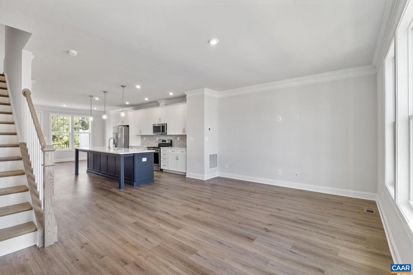 750 Park Ridge Dr photo 28