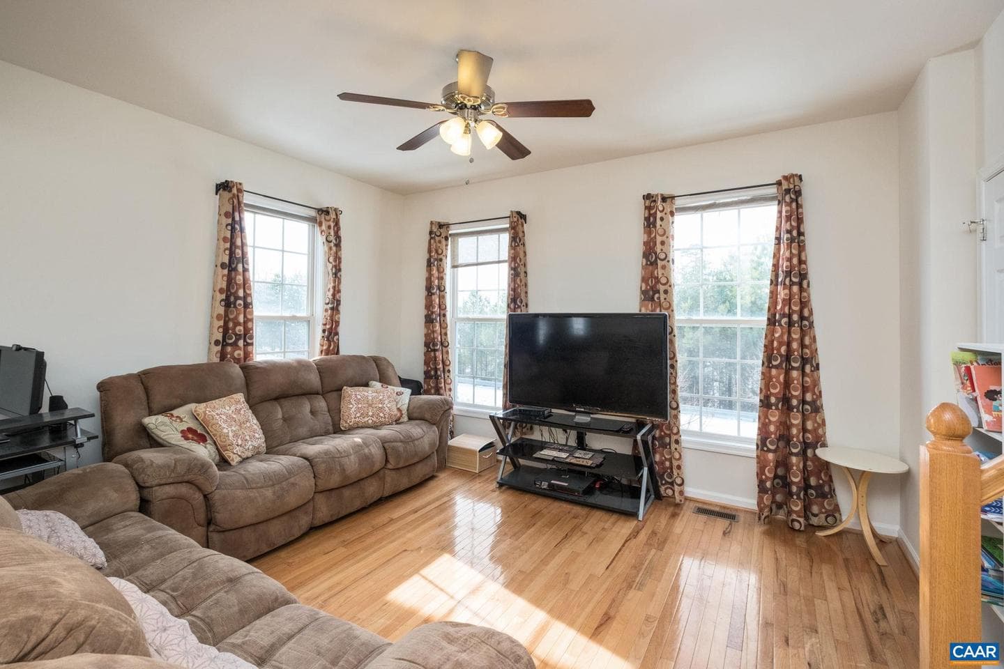 1380 Timberwood Blvd photo 4