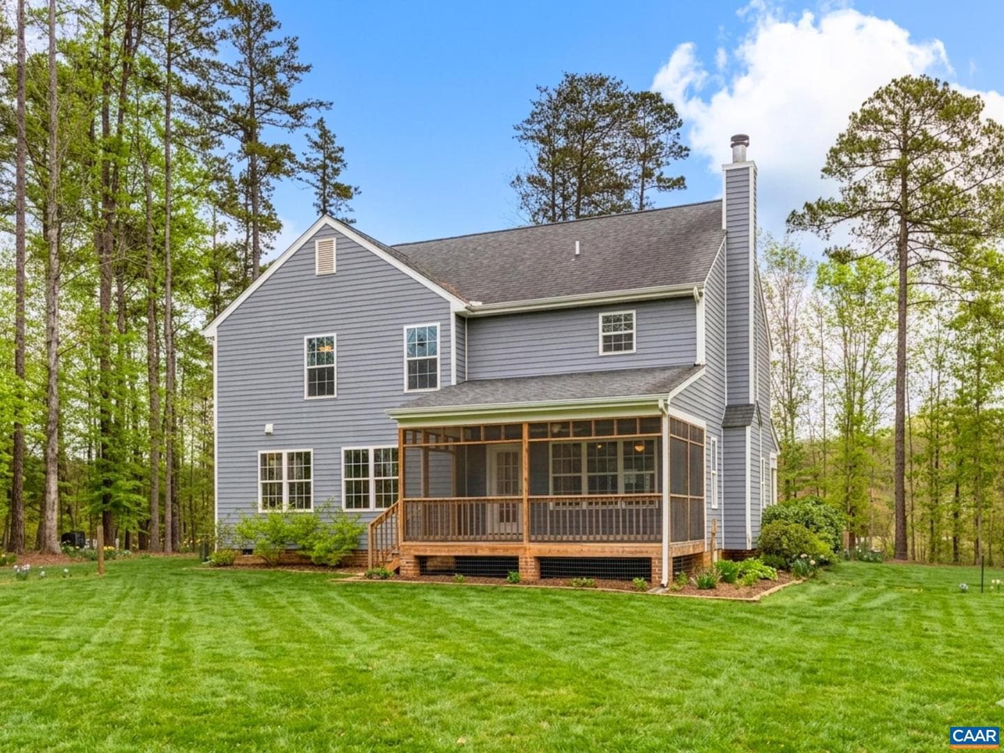 562 Taylor Ridge Way photo 2