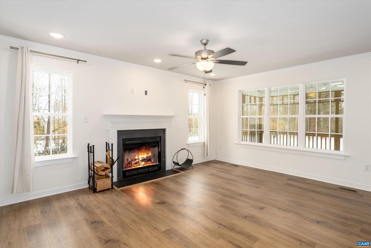 562 Taylor Ridge Way photo 4