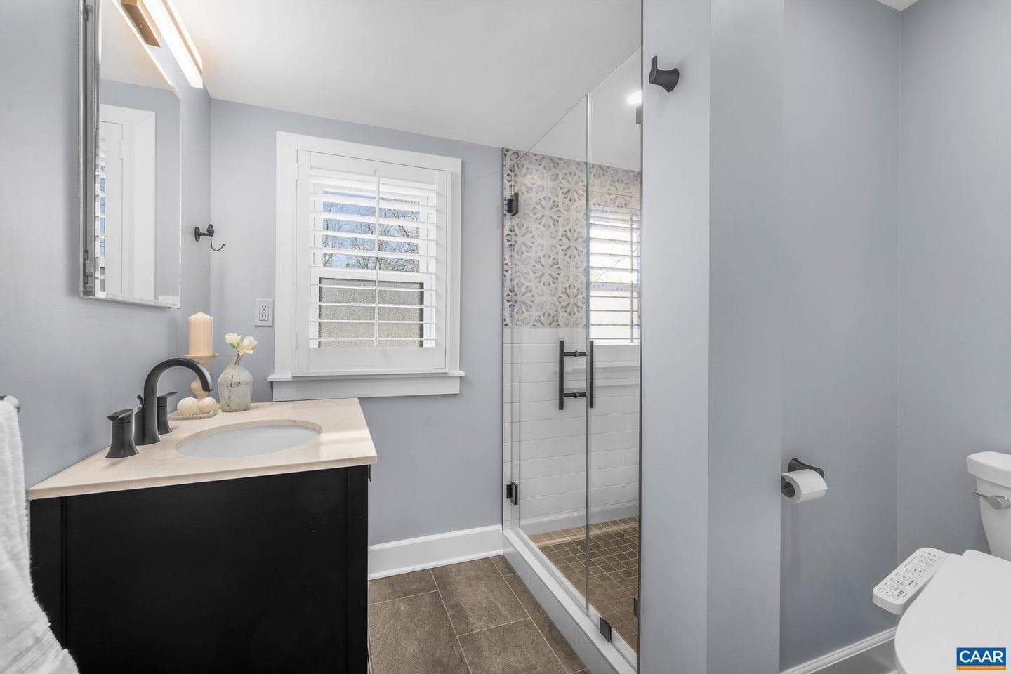 201 Palatine Ave photo 24