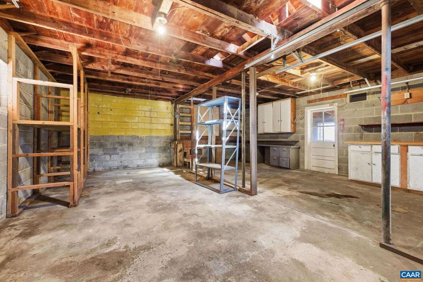 201 Palatine Ave photo 33