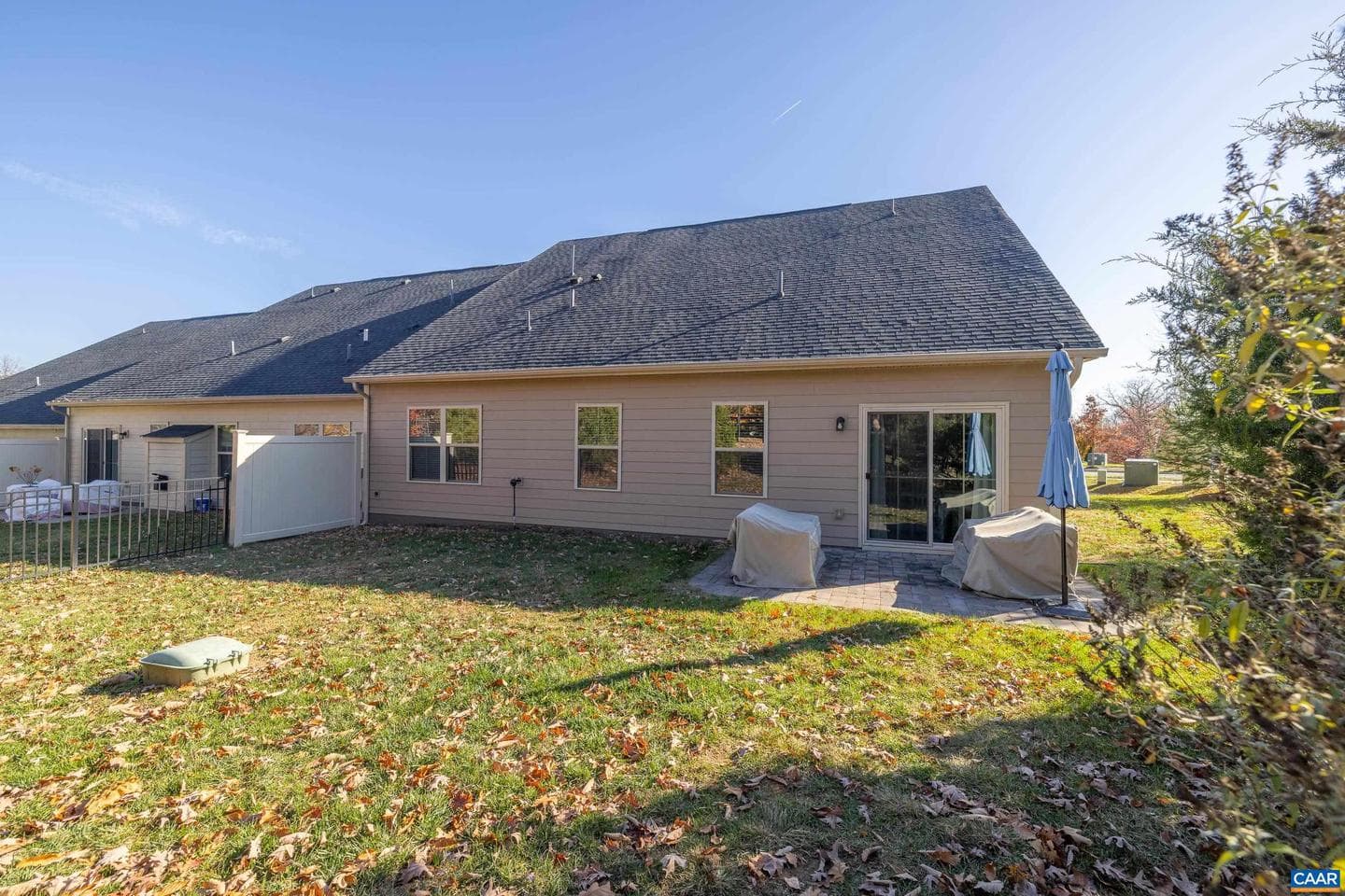 390 Winding Rd photo 7