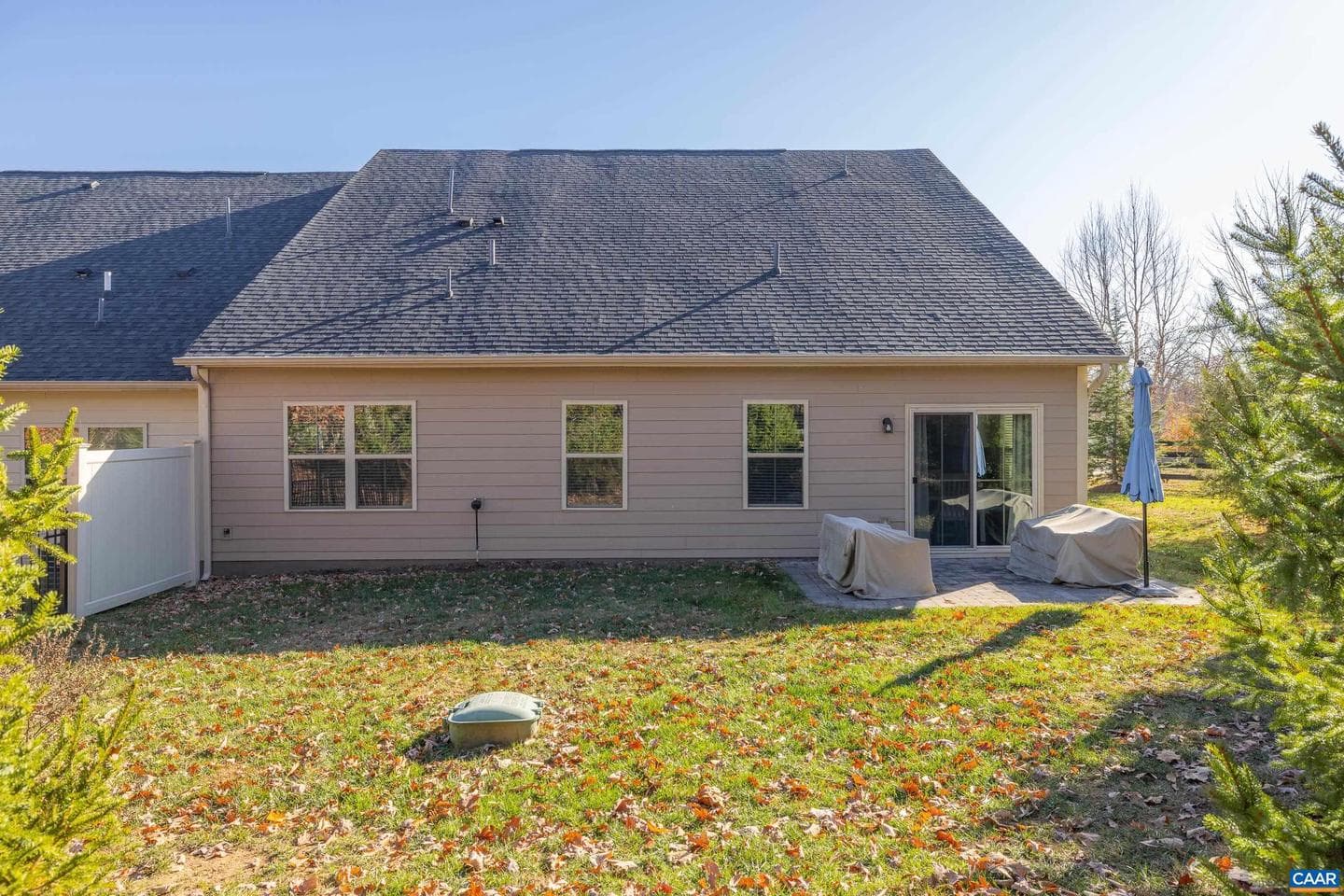 390 Winding Rd photo 8
