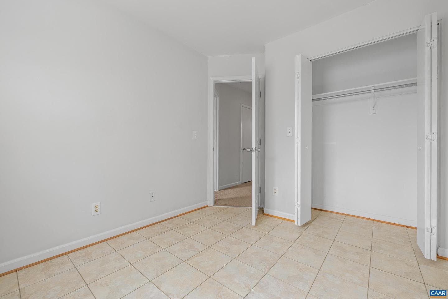 4654 Briarwood Dr photo 21