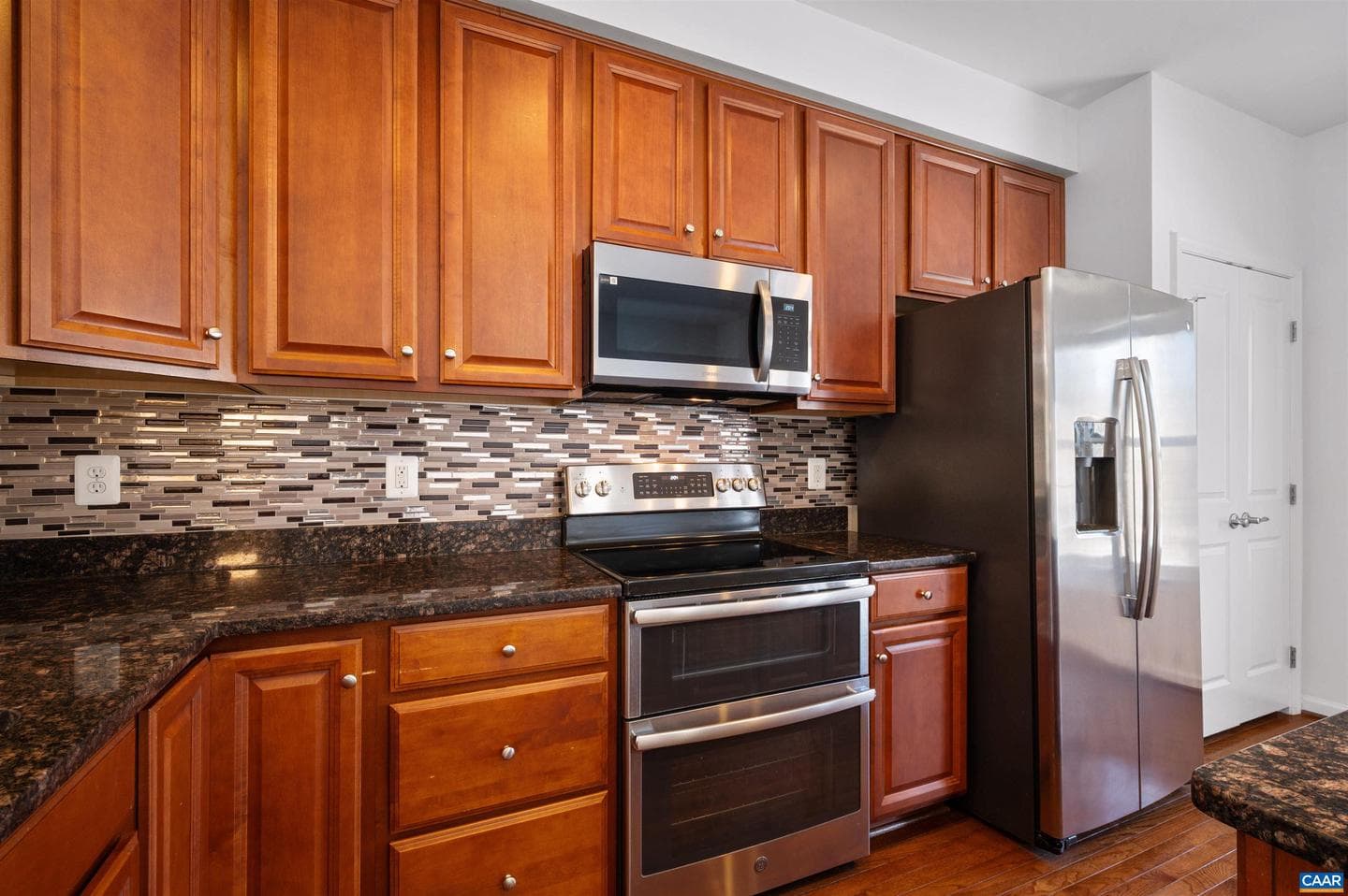 1511 Wickham Pond Dr photo 18