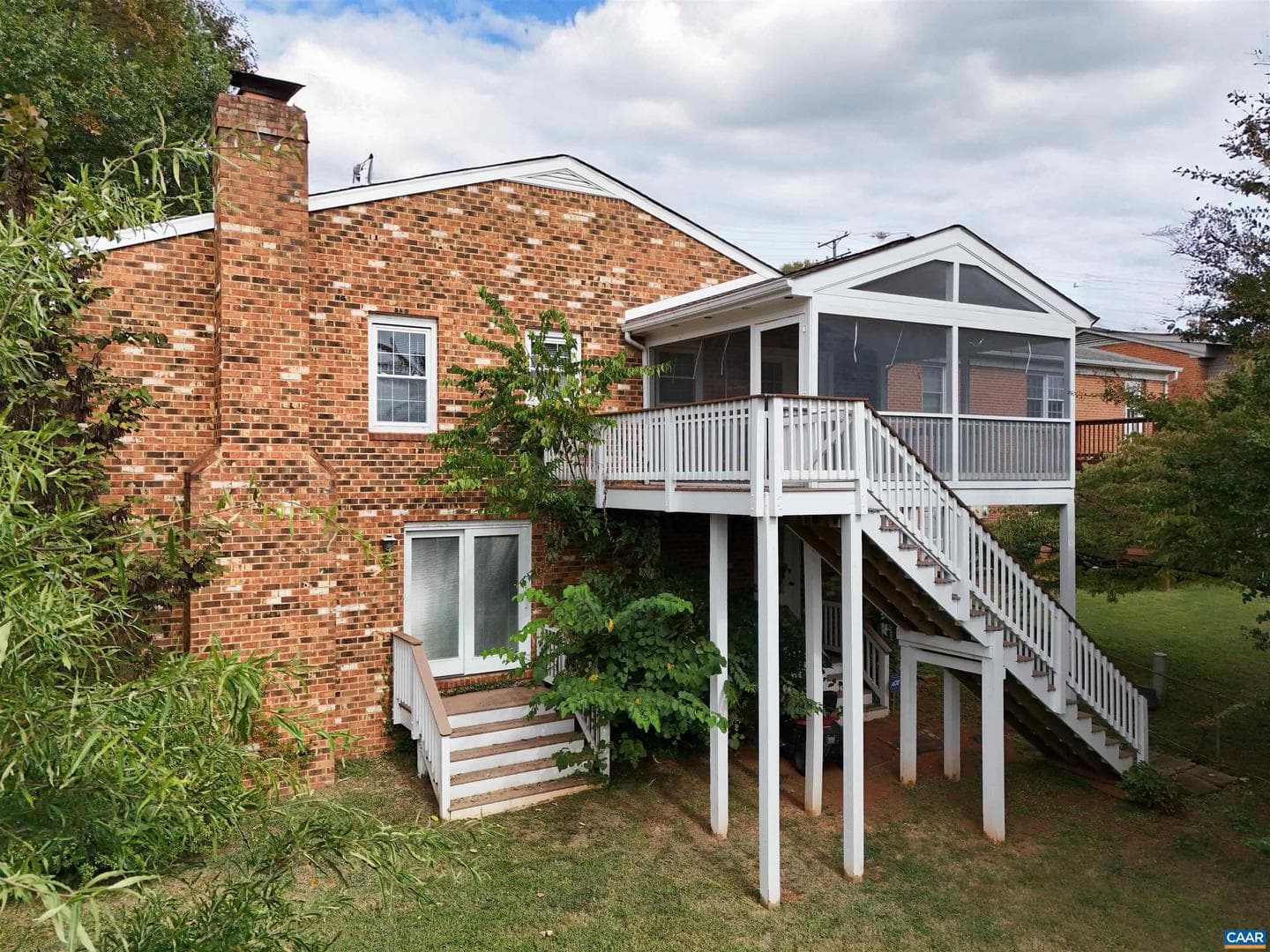1004 Coleman St photo 38