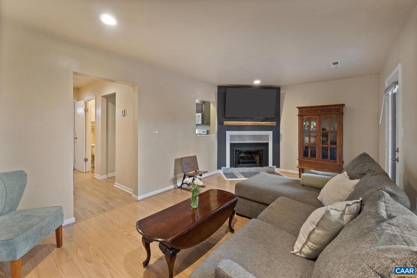 782 Merion Greene photo 14