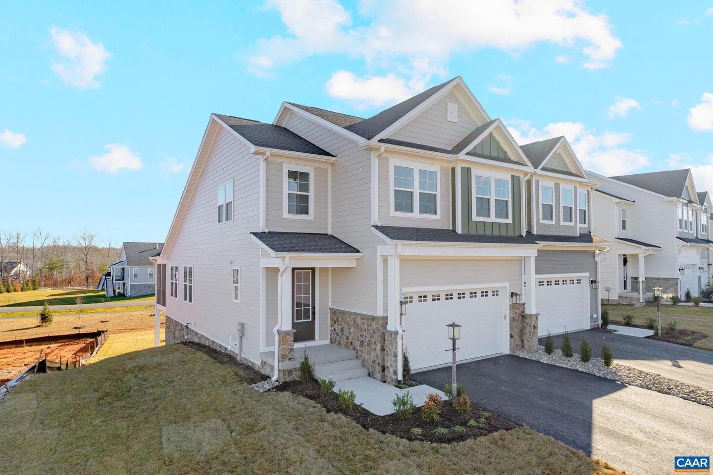 1378 Marcella St photo 3