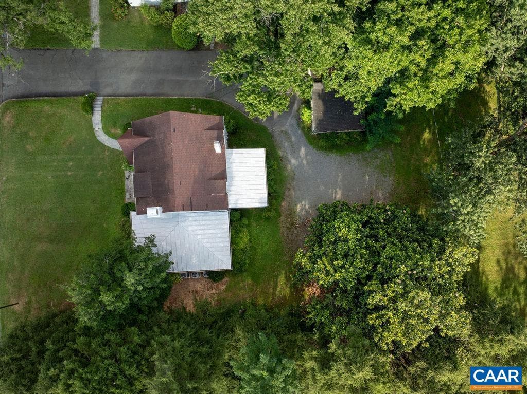 2203 Stadium Rd photo 43