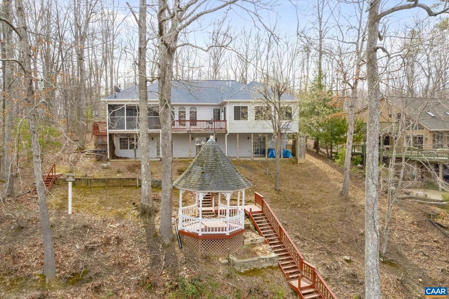 274 Jefferson photo 43
