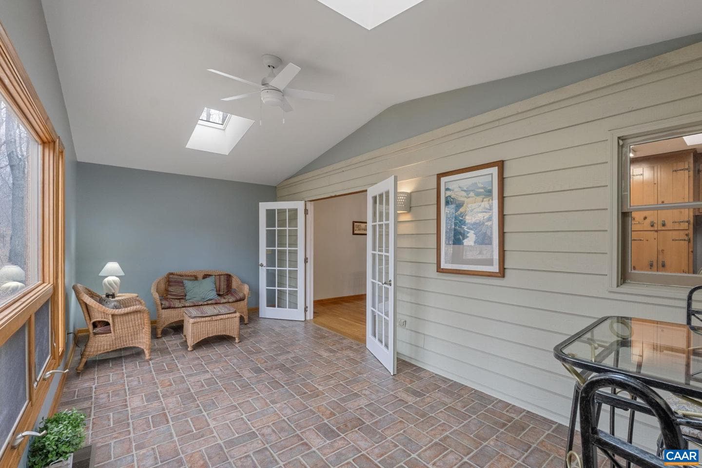 22 Bridlewood Dr photo 21