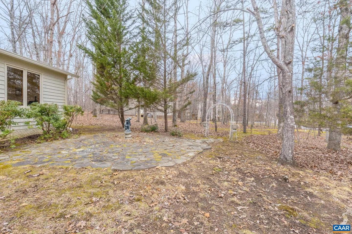 22 Bridlewood Dr photo 5
