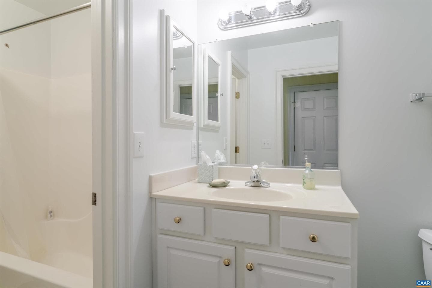 1202 Stonegate Way photo 34