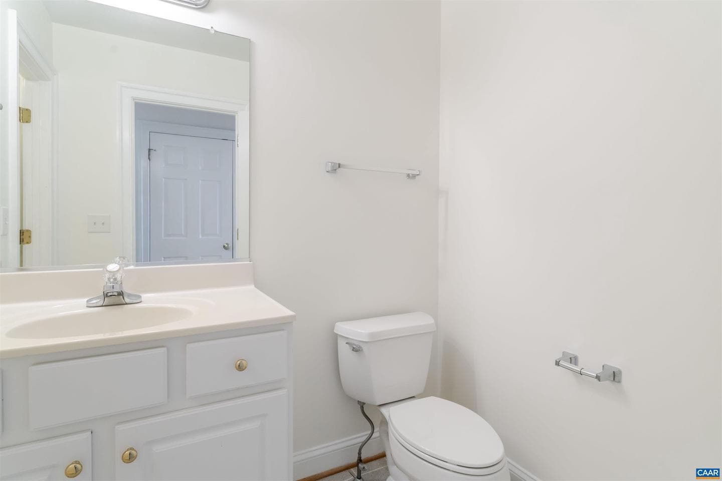 1202 Stonegate Way photo 37