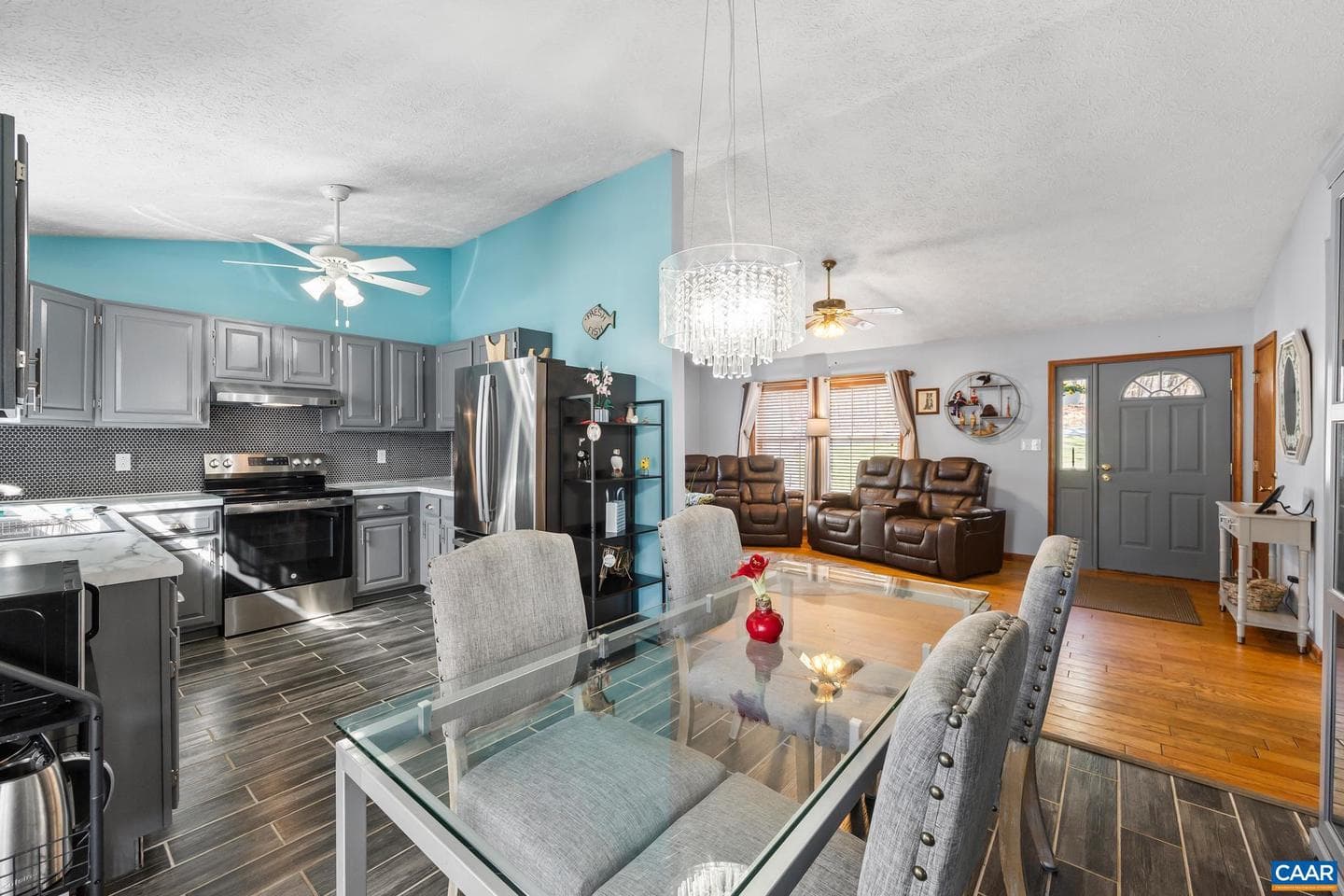 16 Chickasaw Pl photo 4