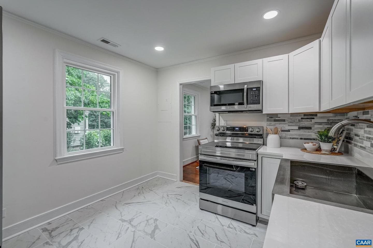 1623 Mason Ln photo 13