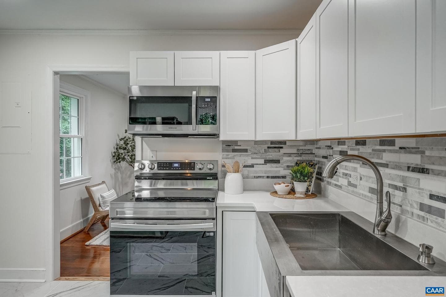 1623 Mason Ln photo 15