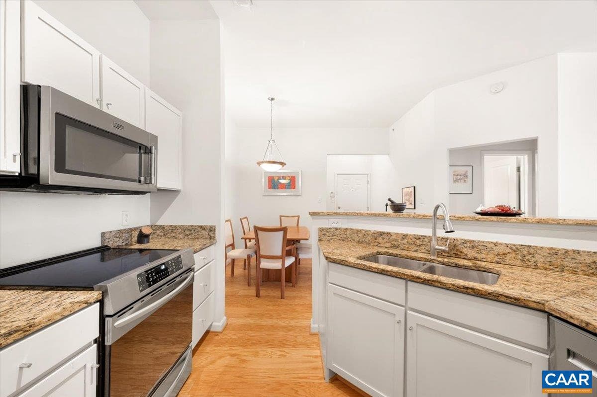 765 Walker Sq #4a photo 10