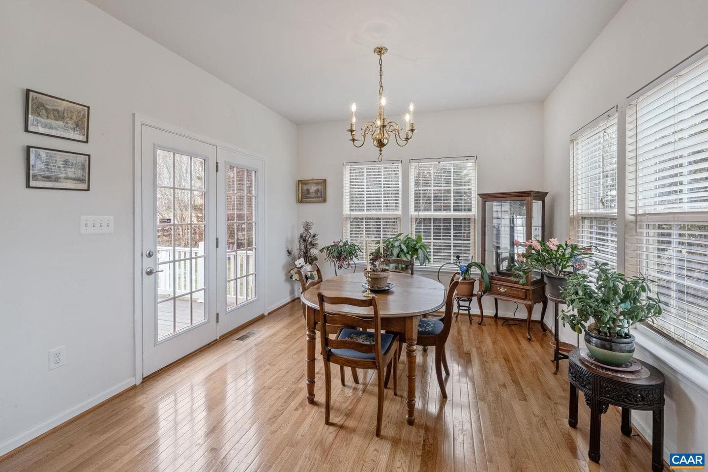 370 Appalachian Ln photo 9