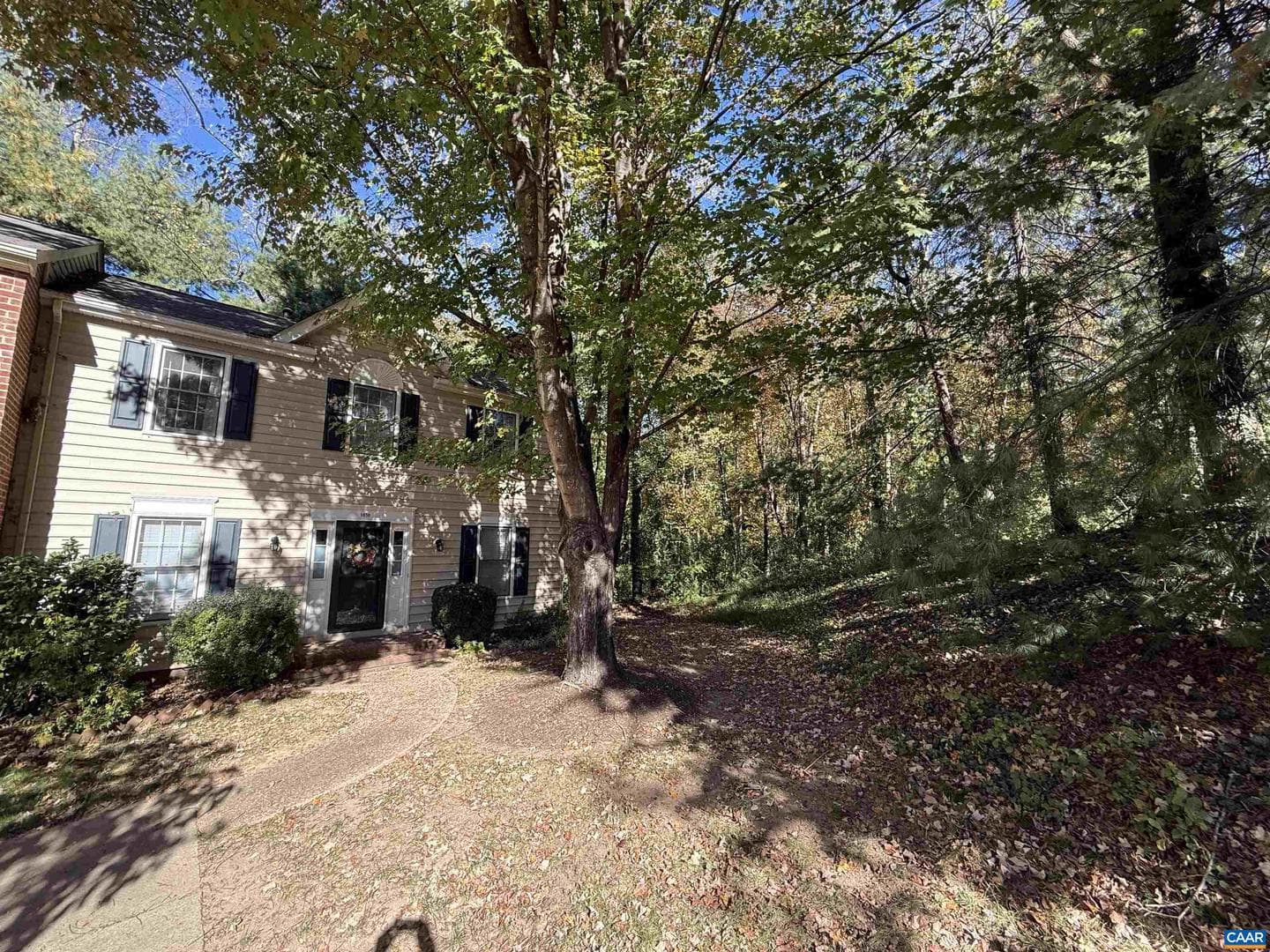 1036 Huntwood Ln photo 24