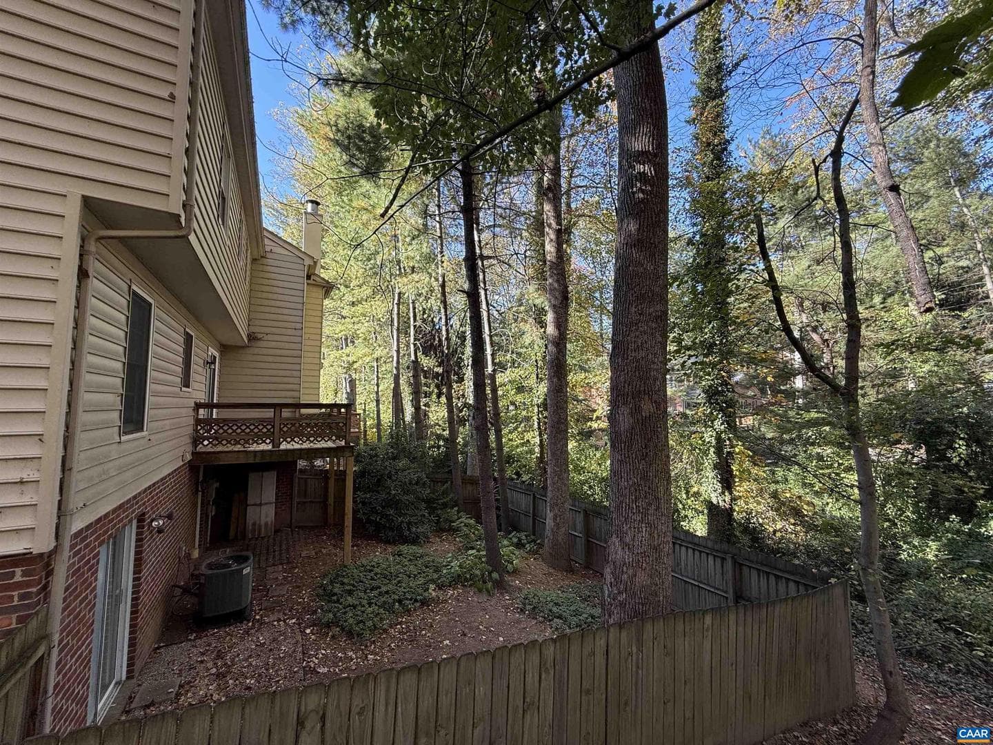 1036 Huntwood Ln photo 27