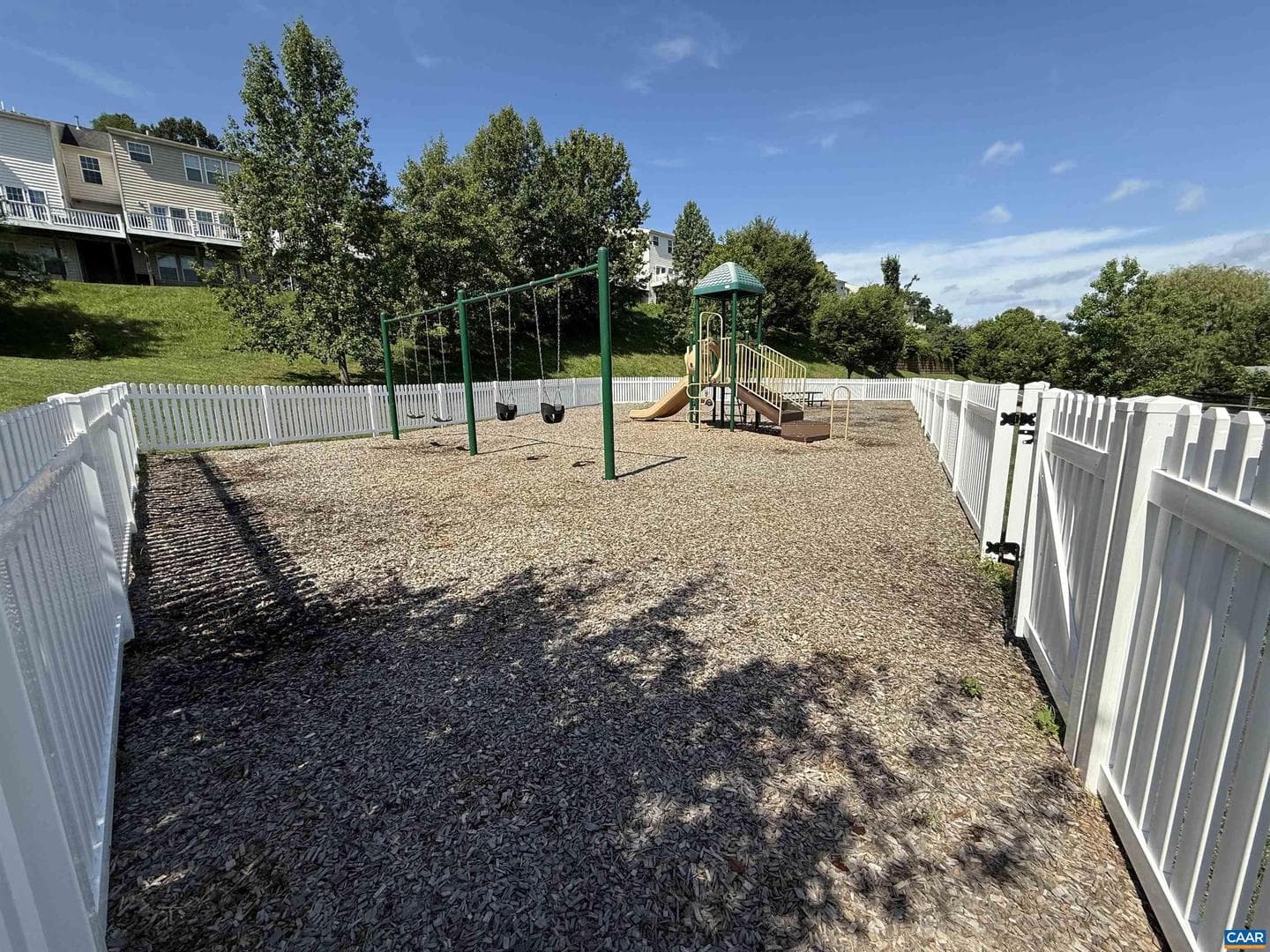 2176 Whispering Hollow Ln photo 39