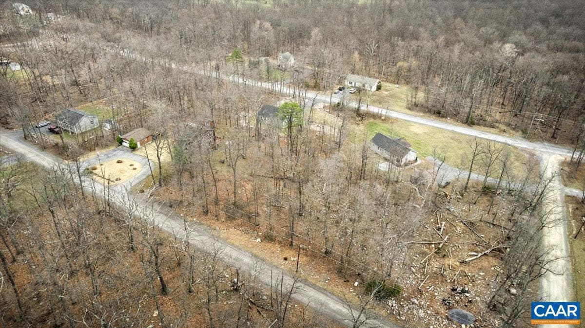 406 Raccoon Dr photo 37