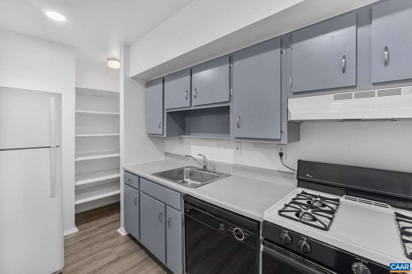 133 Hessian Hills Cir #1 photo 4