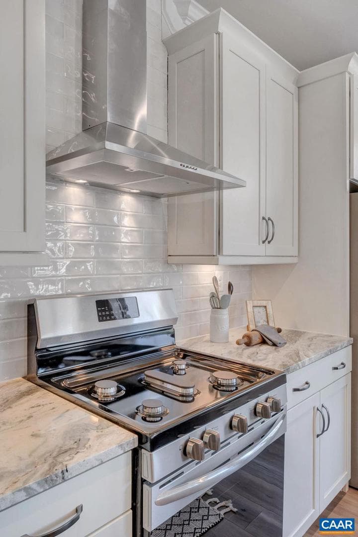 111b Marcella St photo 21