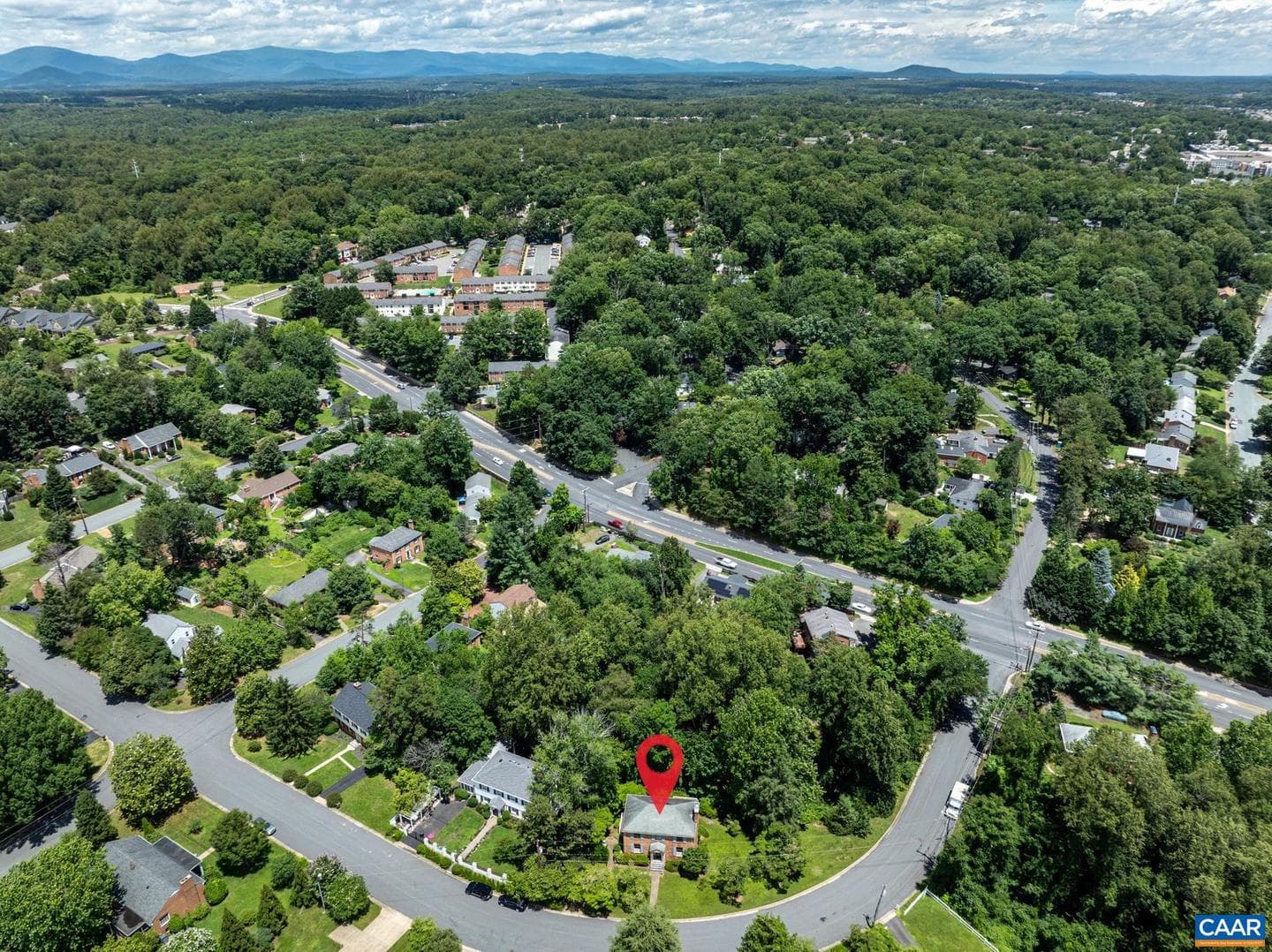 2402 Bennington Rd photo 65