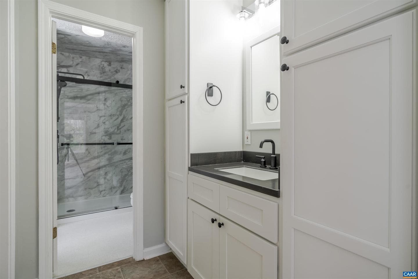 5860 Bearwood Rd photo 35