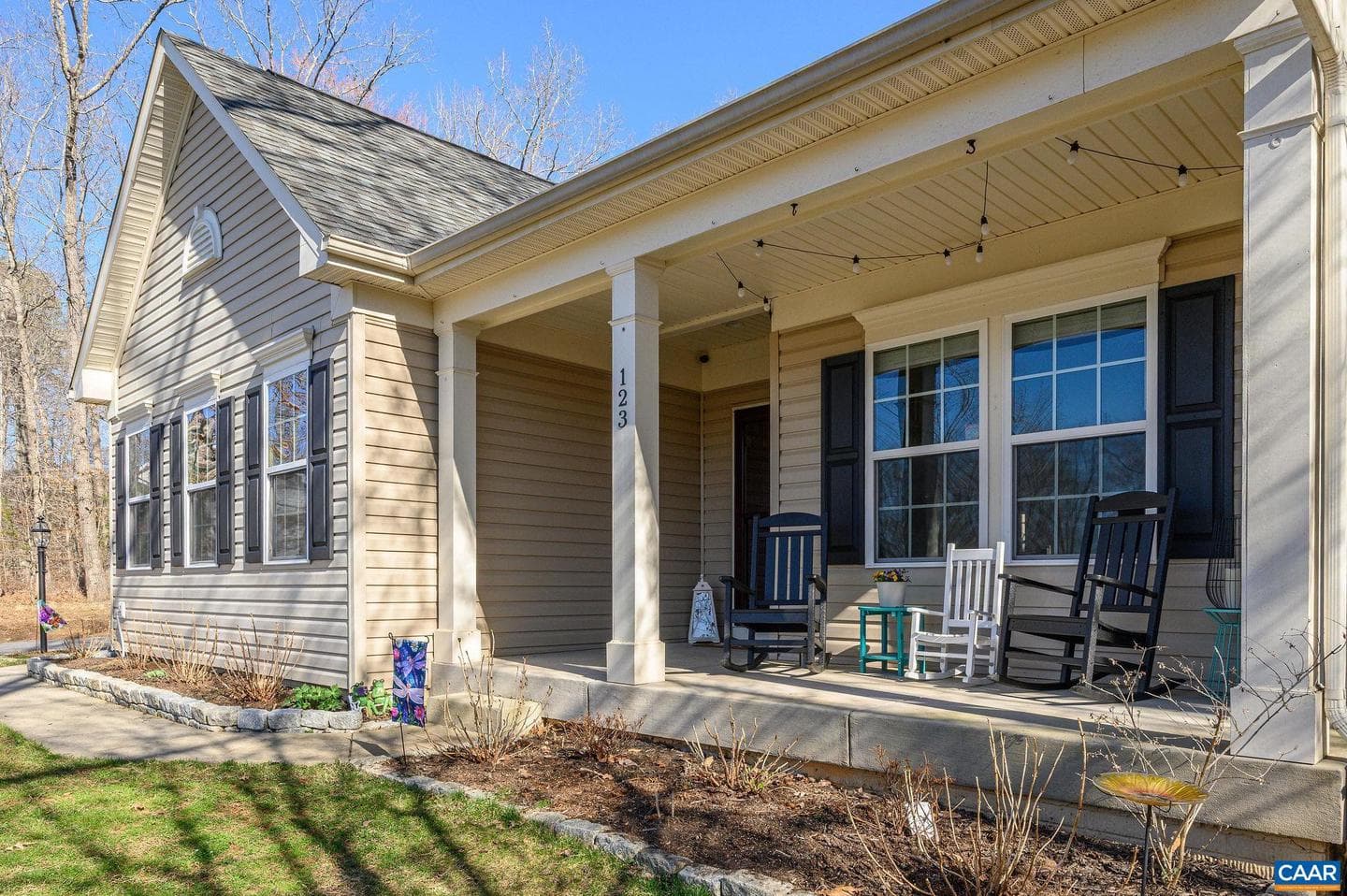 123 Sydney Way photo 2