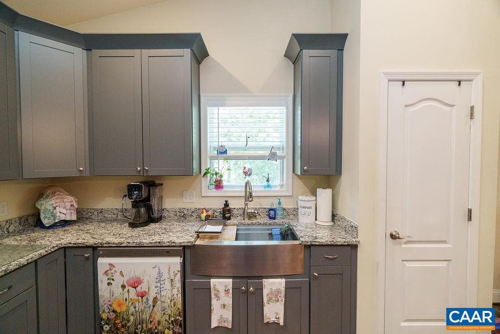 21030 Dunni Way photo 15