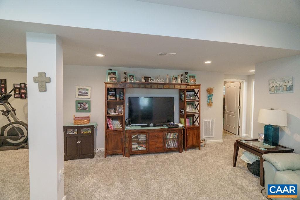 21030 Dunni Way photo 31