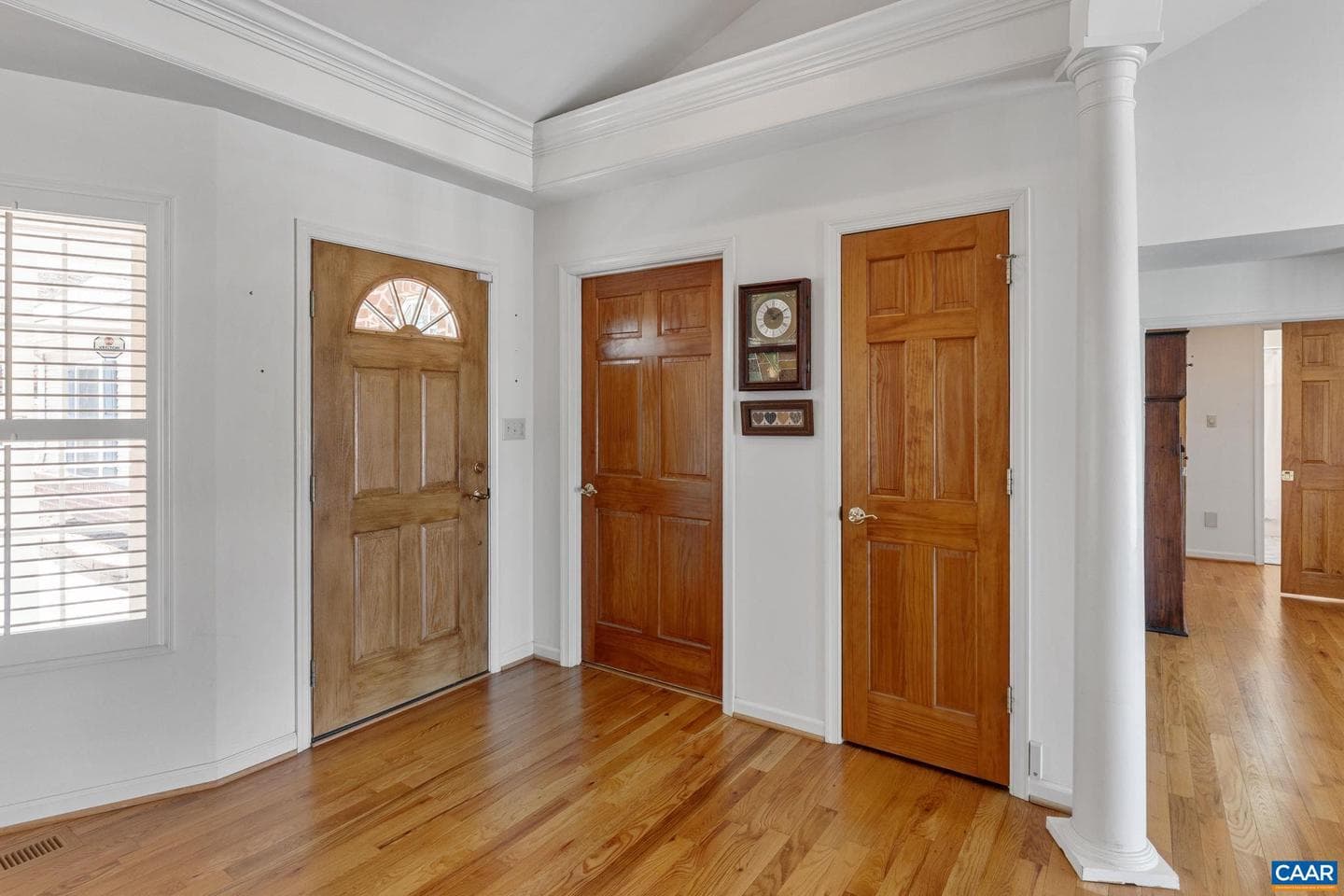 24 Fleetwood Dr photo 6