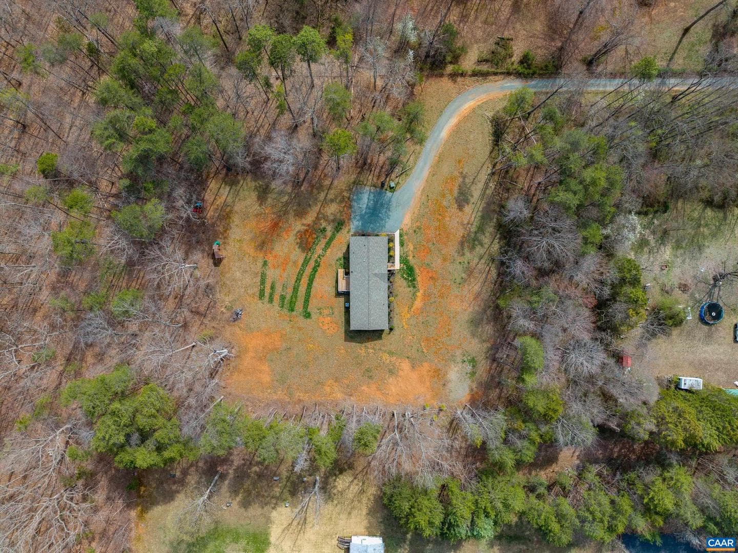 235 Shores Rd photo 22