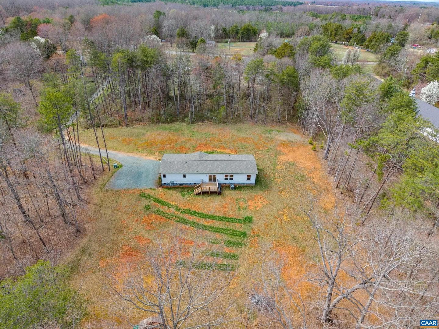 235 Shores Rd photo 23
