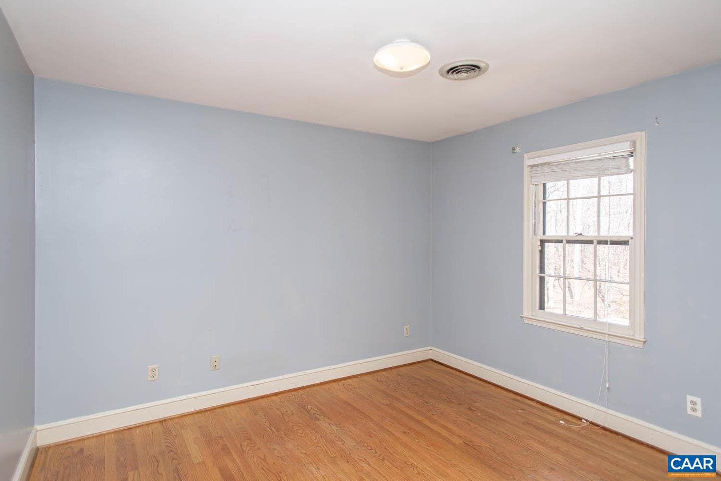 750 Lochridge Ln photo 23