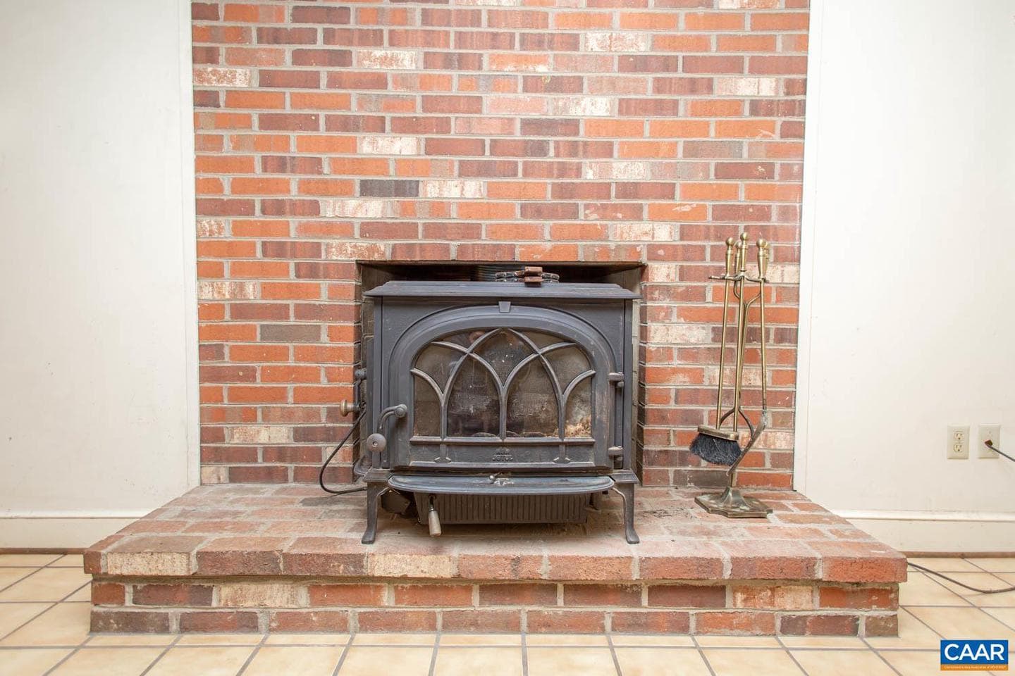 750 Lochridge Ln photo 28
